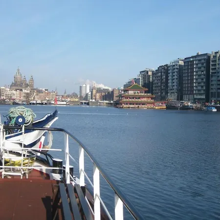 Πλωτό κατάλυμα Passengership Avanti