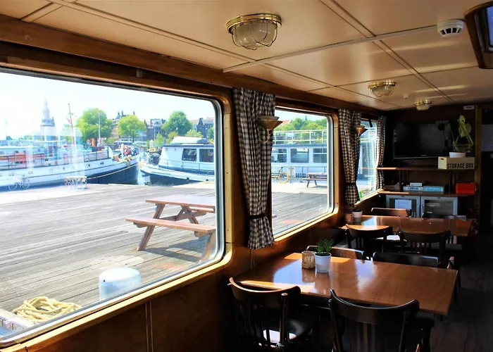 Passengership Avanti 2*