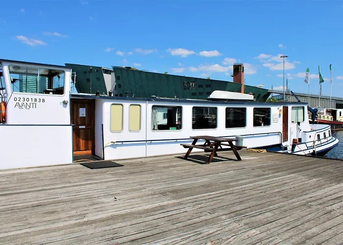 패신저십 아벤티 암스테르담