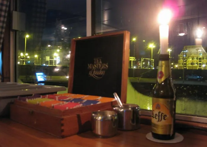 Passengership Avanti 2*