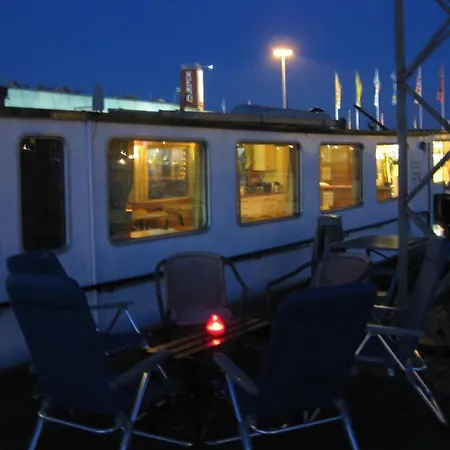 패신저십 아벤티