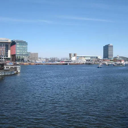 Passengership Avanti Botel Amsterdam